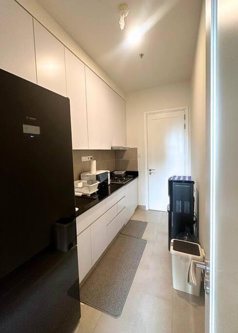 New Charming 2br In Apartemen *